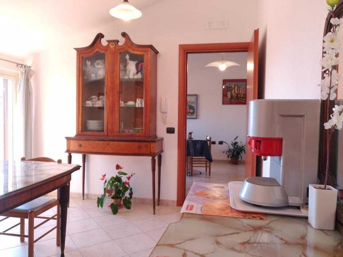 Bed And Breakfast La Mansarda Agrigento Kültér fotó